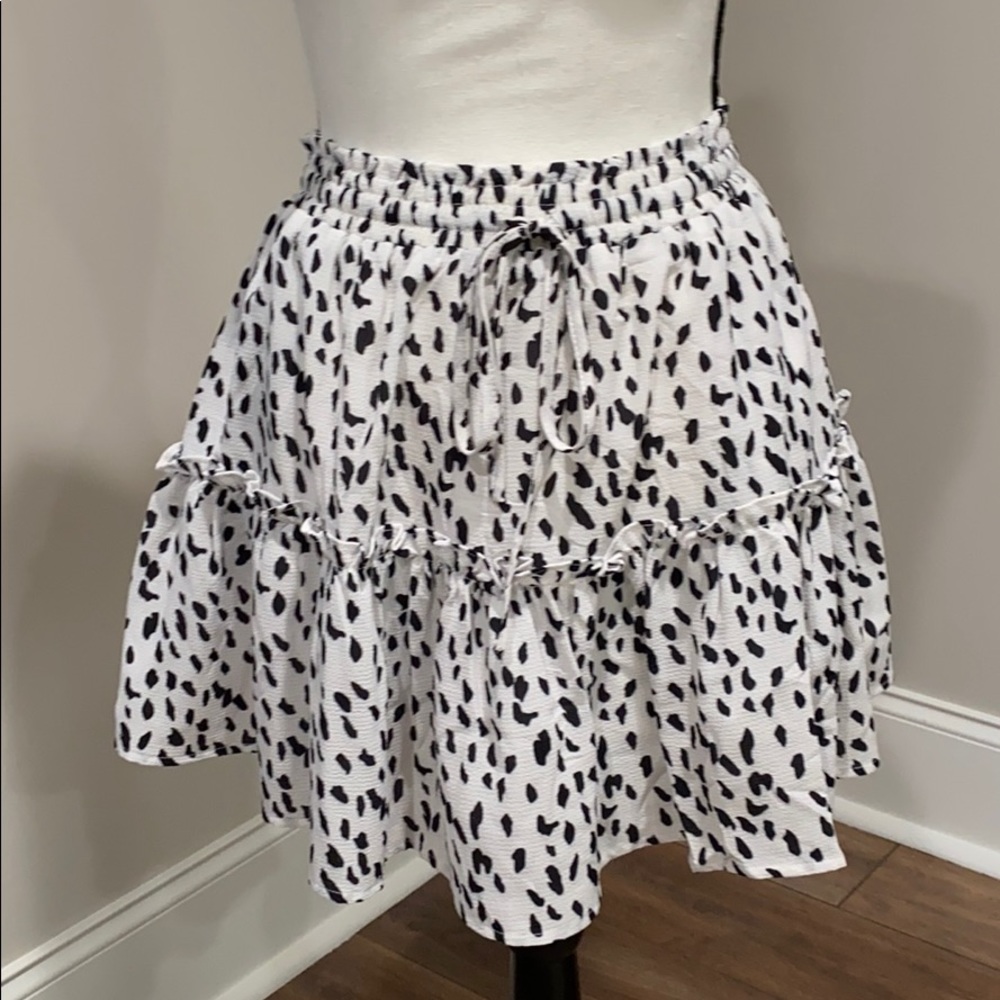 Princess Polly cheetah skirt